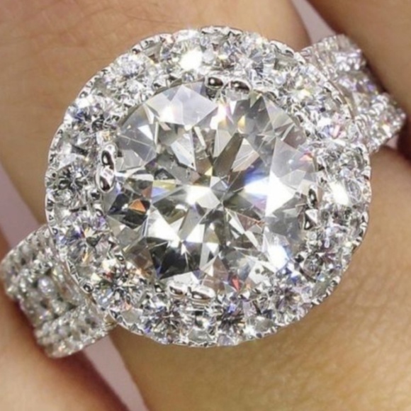 melany_luxury Jewelry - Round Cut White sapphire 925 silver Ring